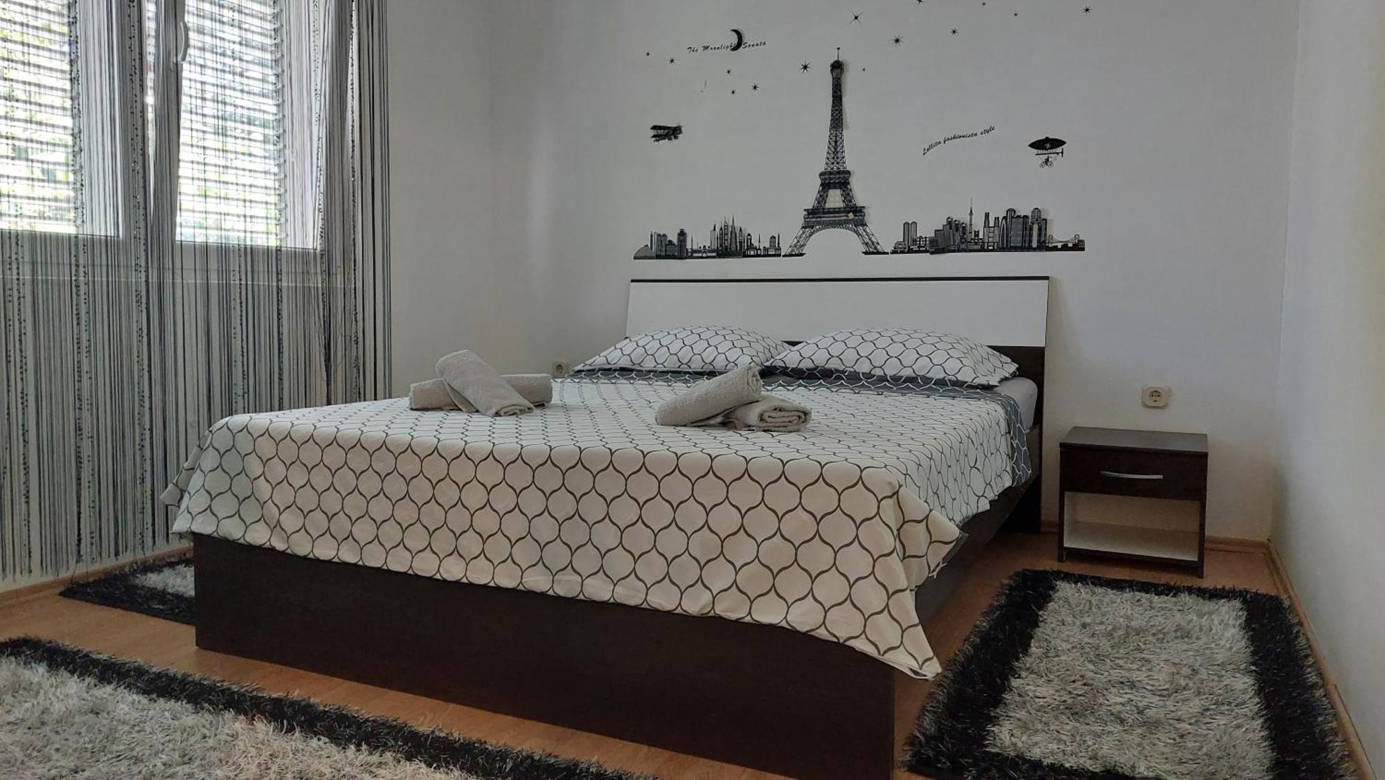 Apartment Zana Pirovac Buitenkant foto