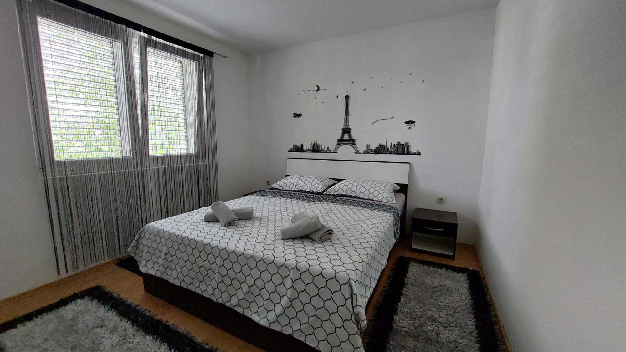 Apartment Zana Pirovac Buitenkant foto